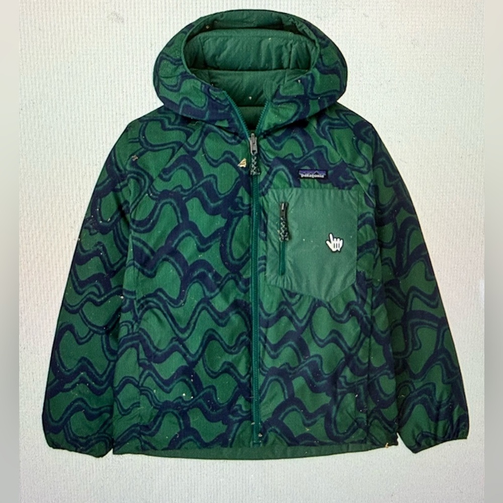 Patagonia Green and Navy Reversible Hooded Down Sweater Jacket - size small